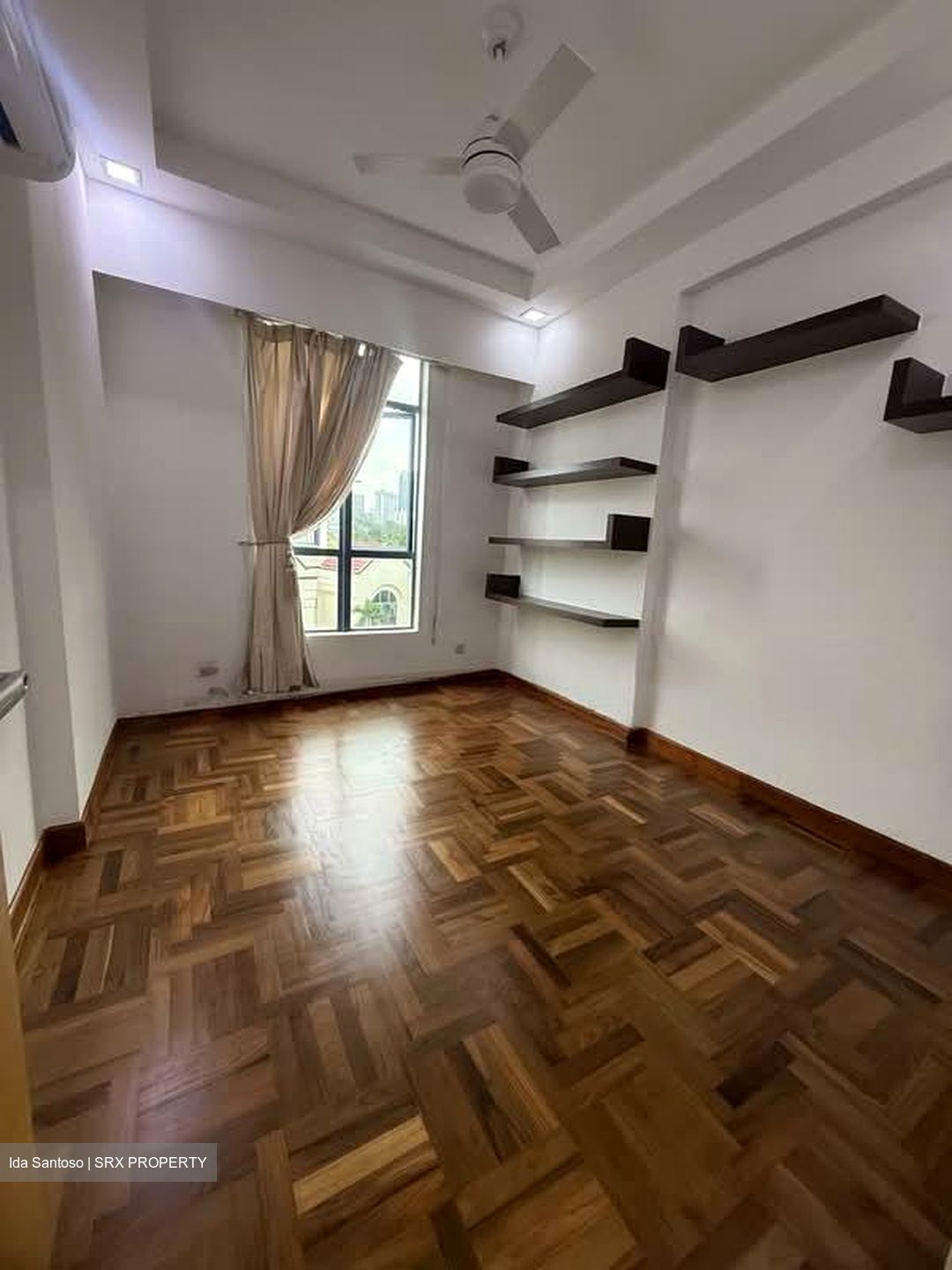 Dormer Park (D10), Condominium #558779061